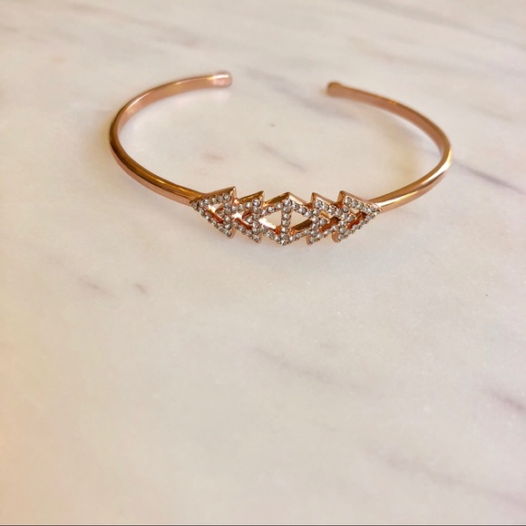 Stella & Dot Pave Spear set in rose gold - Picture 4 of 4